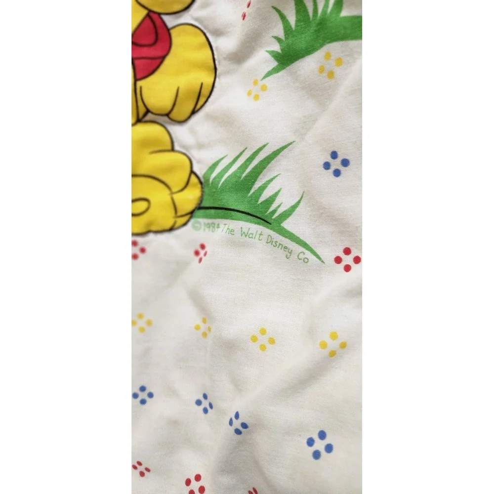 Vintage Dundee 1984 Quilted Baby Crib Blanket Mickey Minnie Pluto Friends Disney